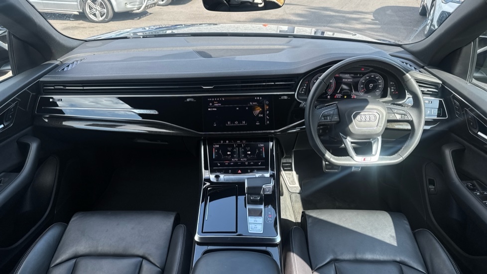 Used Audi Q8 2023 for sale - 76400839: Photo 12