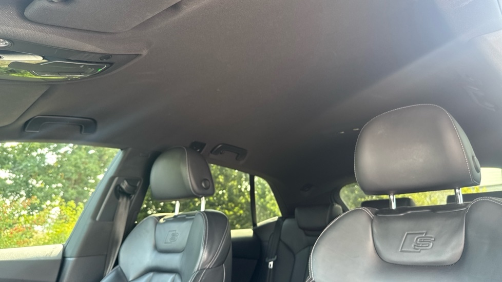 Used Audi Q8 2023 for sale - 76400839: Photo 35