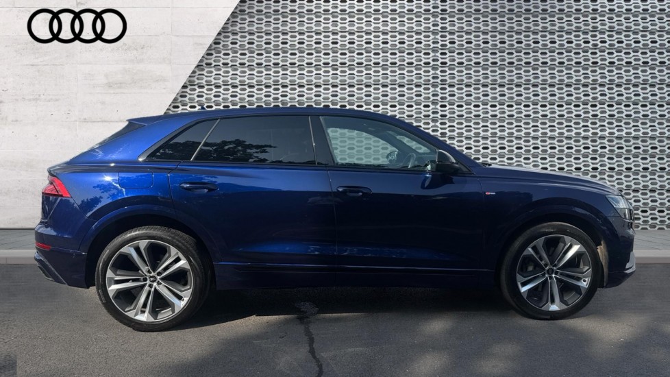 Used Audi Q8 2023 for sale - 76400839: Photo 4