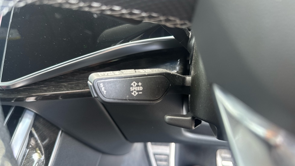 Used Audi Q8 2023 for sale - 76400839: Photo 48