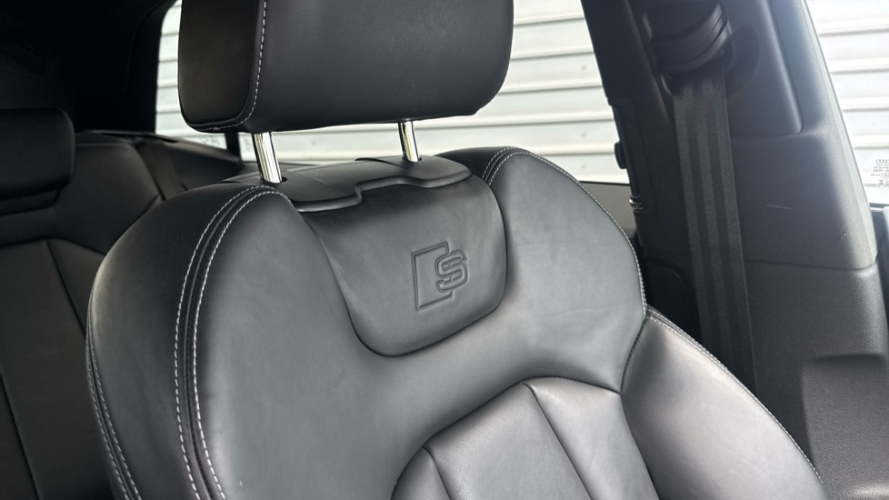 Used Audi Q8 2023 for sale - 76400839: Photo 52