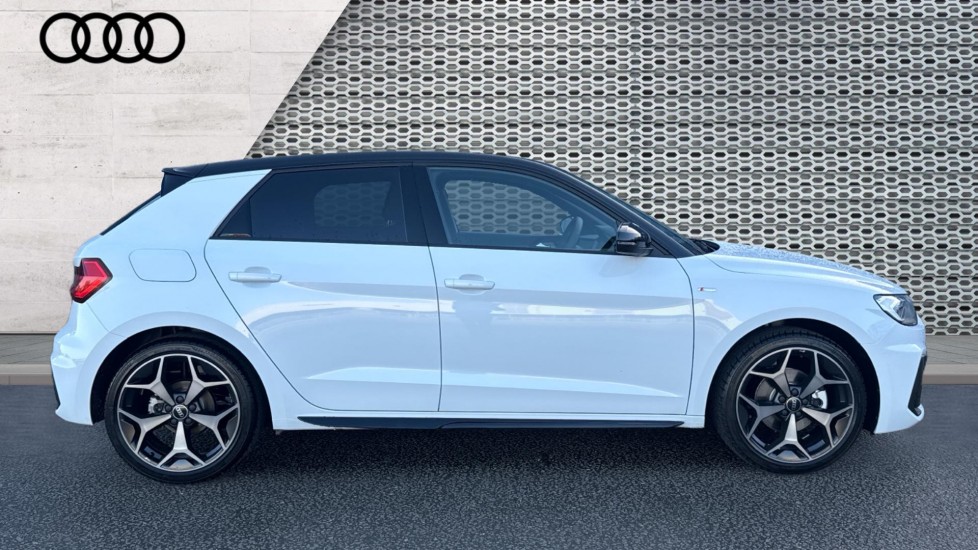 Used Audi A1 2025 for sale - 76907954: Photo 4