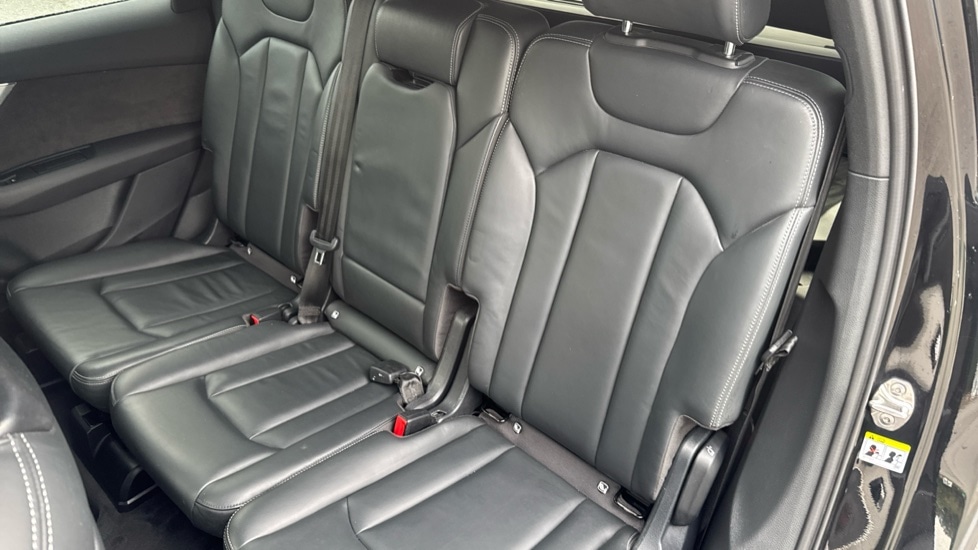 Used Audi Q7 2021 for sale - 76442147: Photo 15