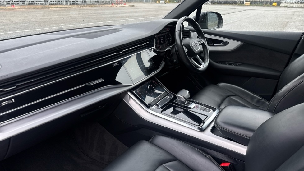 Used Audi Q7 2021 for sale - 76442147: Photo 2