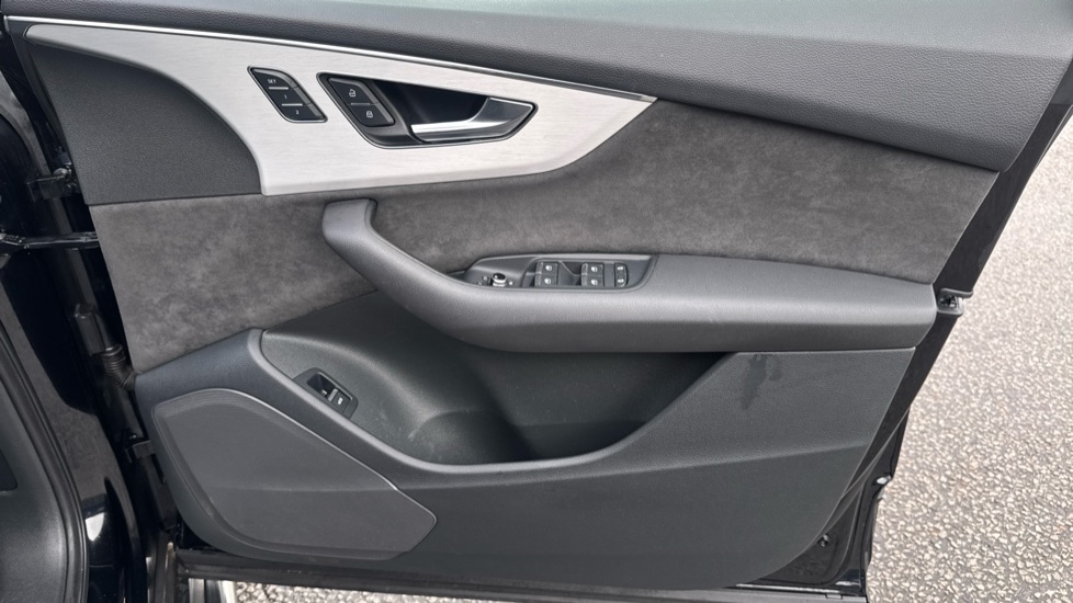 Used Audi Q7 2021 for sale - 76442147: Photo 28