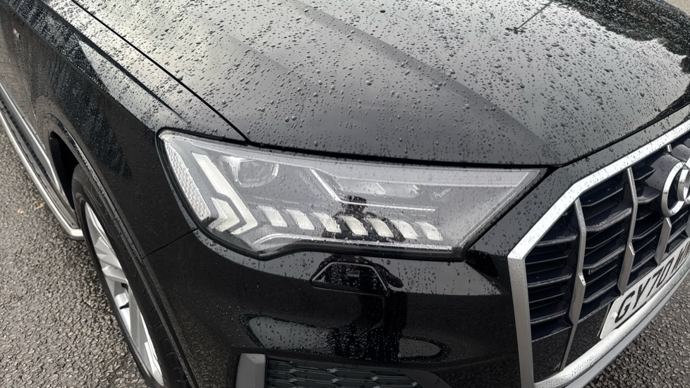 Used Audi Q7 2021 for sale - 76442147: Photo 34