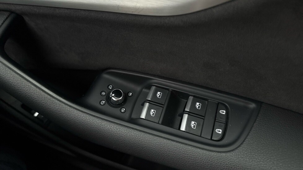 Used Audi Q7 2021 for sale - 76442147: Photo 47