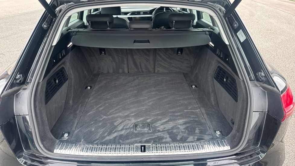 Used Audi e-tron 2020 for sale - 77057910: Photo 18