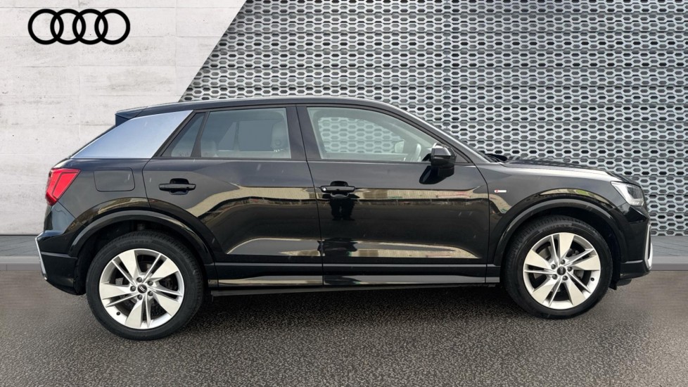 Used Audi Q2 2021 for sale - 76999269: Photo 4