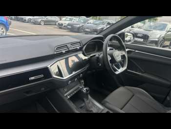 Used Audi Q3 2023 for sale - 74806011: Photo