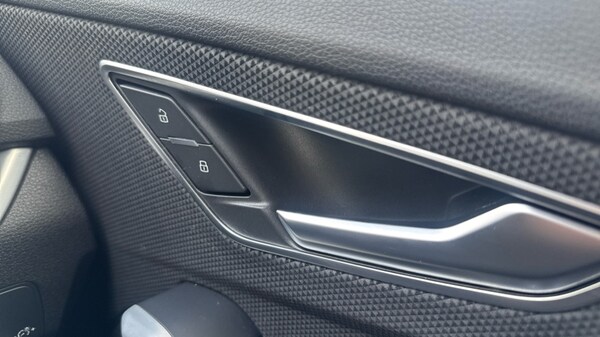 Used Audi Q2 2023 for sale - 76217307: Photo 44