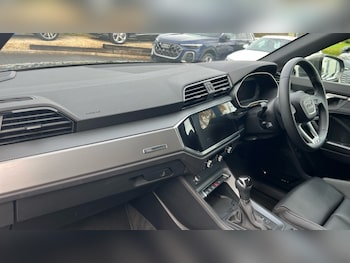 Used Audi Q3 2025 for sale - 76428297: Photo