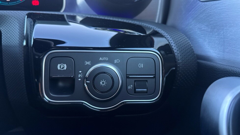 Used Mercedes-Benz A-Class 2020 for sale - 76869982: Photo 31