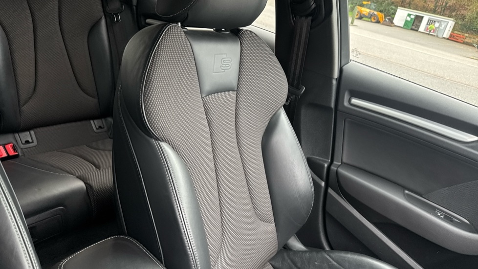 Used Audi A3 2018 for sale - 76888837: Photo 17