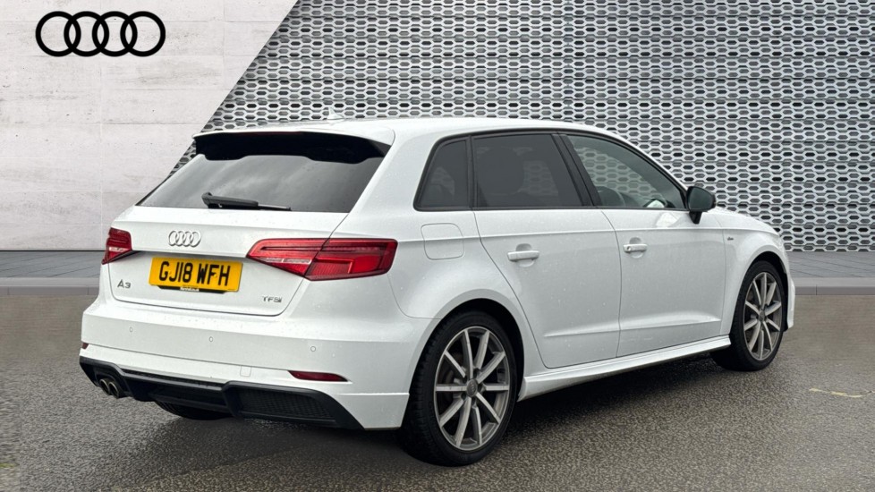 Used Audi A3 2018 for sale - 76888837: Photo 8