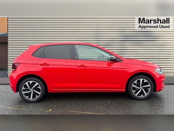 Used Volkswagen Polo 2019 for sale - 76384350: Photo