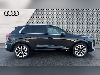 Used Audi Q3 2025 for sale - 76738201: Photo