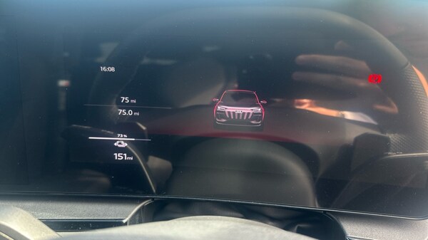 Used Audi Q6 e-tron 2025 for sale - 76328055: Photo 14