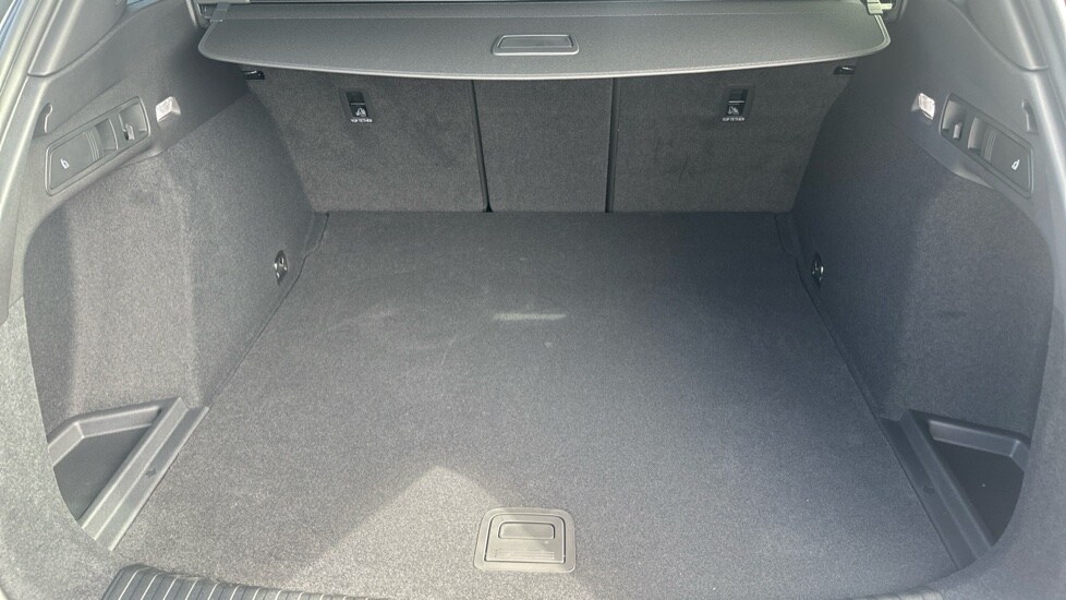 Used Audi Q6 e-tron 2025 for sale - 76328055: Photo 18