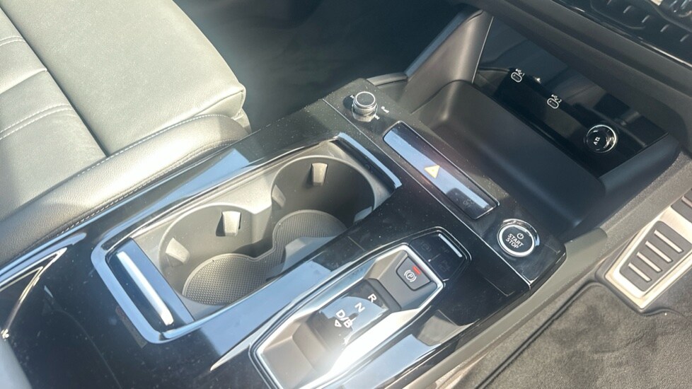 Used Audi Q6 e-tron 2025 for sale - 76328055: Photo 19