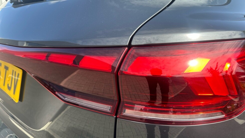 Used Audi Q6 e-tron 2025 for sale - 76328055: Photo 33