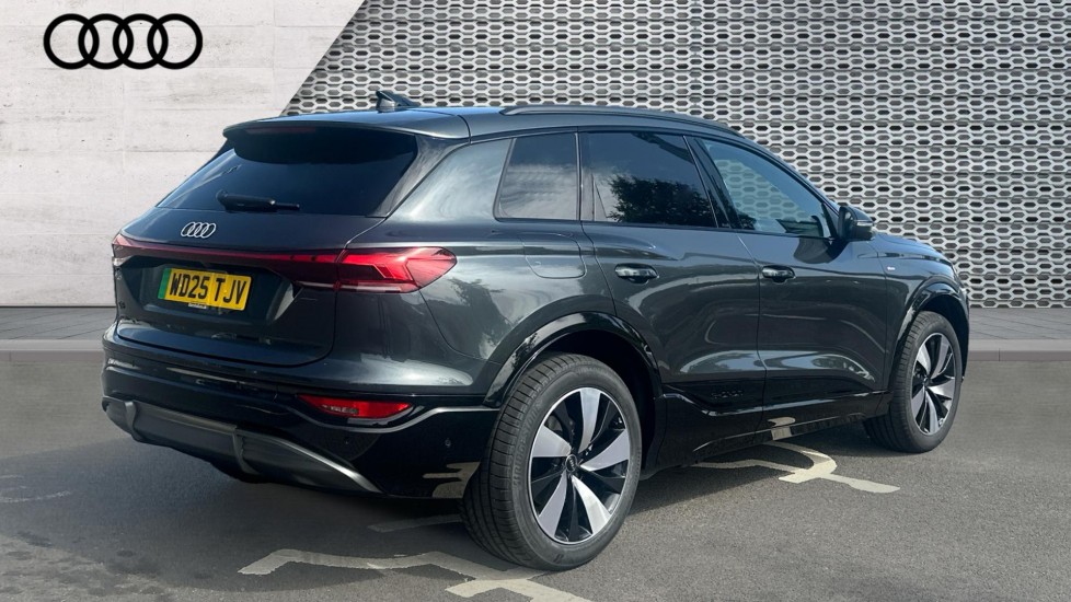 Used Audi Q6 e-tron 2025 for sale - 76328055: Photo 8