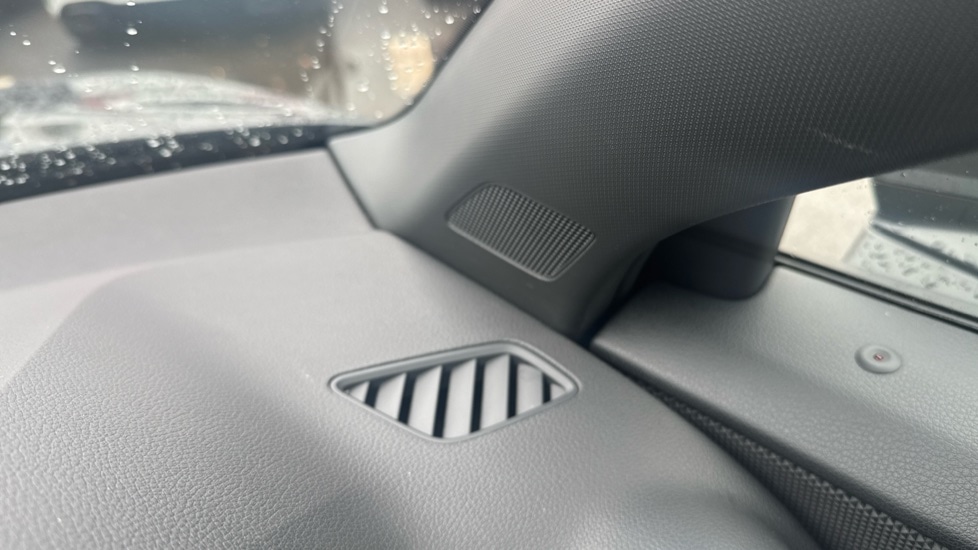 Used Audi Q2 2024 for sale - 76873839: Photo 32