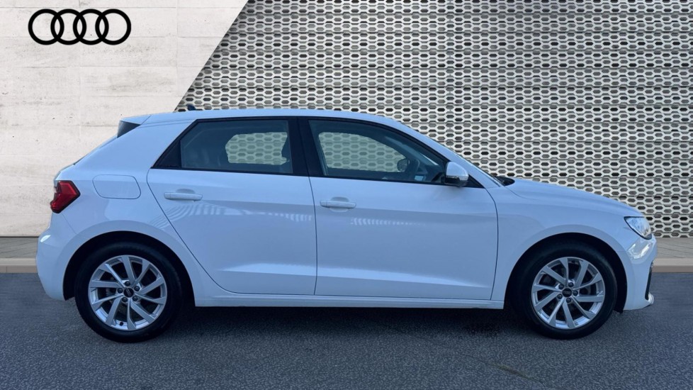 Used Audi A1 2023 for sale - 76338850: Photo 4