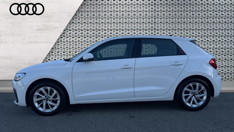 Used Audi A1 2023 for sale - 76338850: Photo 9