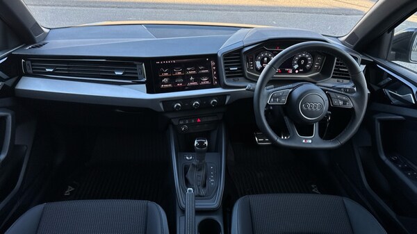 Used Audi A1 2025 for sale - 76328231: Photo 12