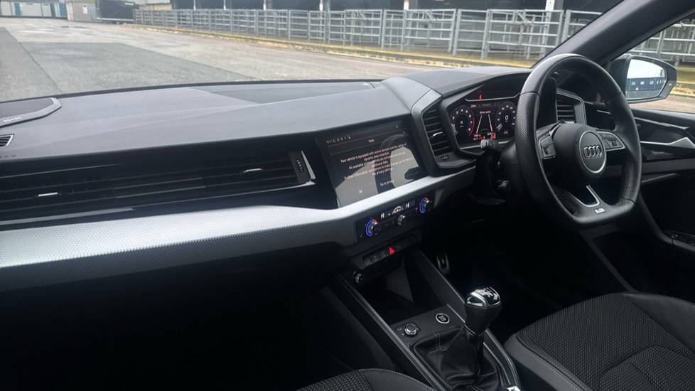 Used Audi A1 2023 for sale - 77021892: Photo 2