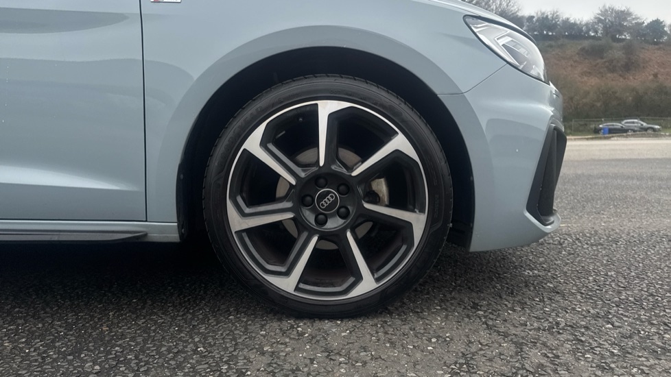 Used Audi A1 2023 for sale - 77021892: Photo 5