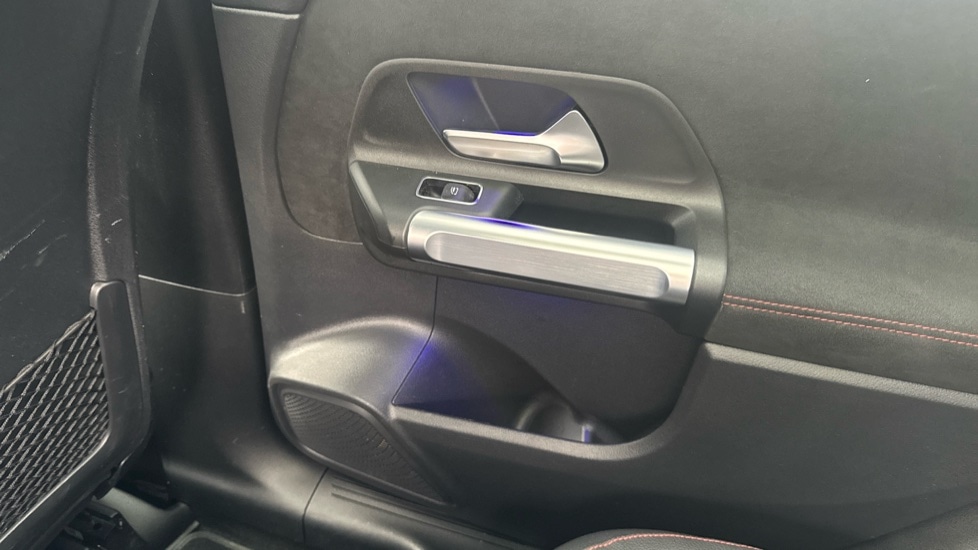 Used Mercedes-Benz GLB 2023 for sale - 77025372: Photo 52