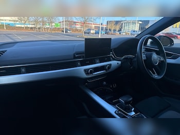 Used Audi A4 2022 for sale - 76914942: Photo