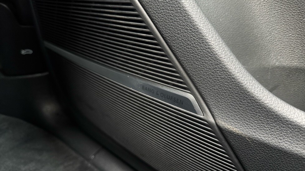 Used Audi Q7 2025 for sale - 76873194: Photo 32