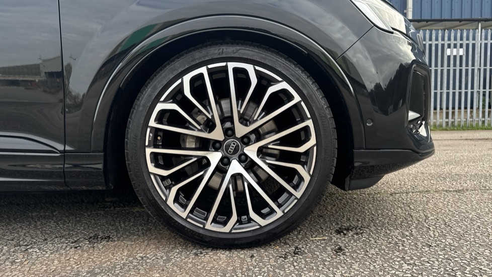 Used Audi Q7 2025 for sale - 76873194: Photo 5