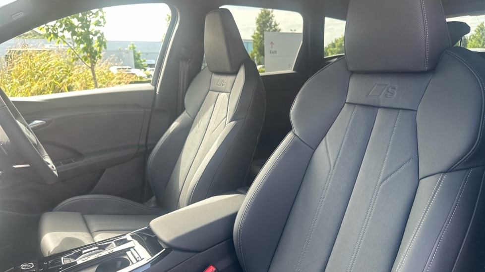 Used Audi Q6 e-tron 2025 for sale - 76870222: Photo 17