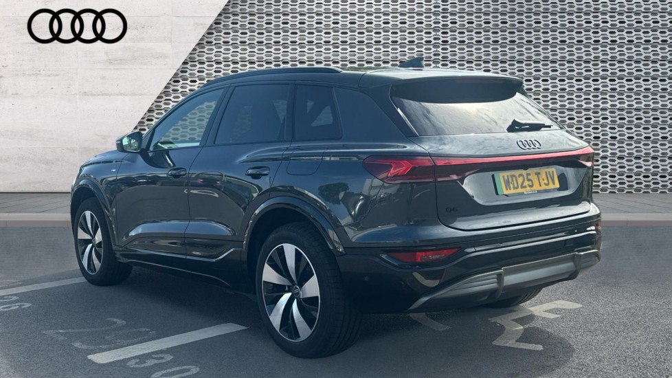 Used Audi Q6 e-tron 2025 for sale - 76870222: Photo 3