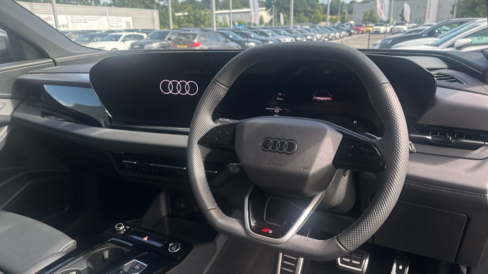 Used Audi Q6 e-tron 2025 for sale - 76870222: Photo 6