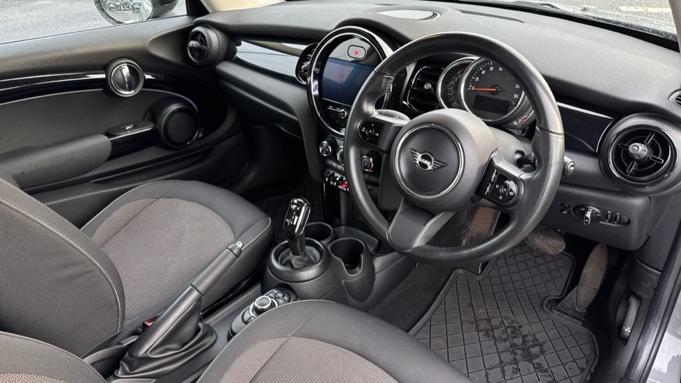 Used MINI Hatch 2023 for sale - 76544513: Photo 9