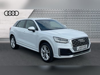 Audi - Q2