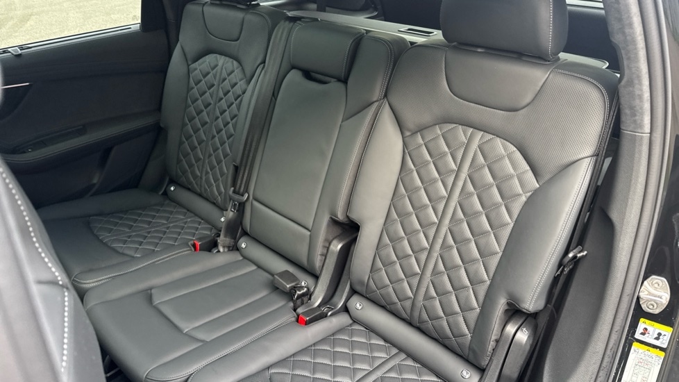 Used Audi Q7 2025 for sale - 76942894: Photo 15