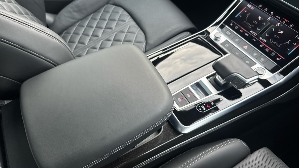 Used Audi Q7 2025 for sale - 76942894: Photo 27