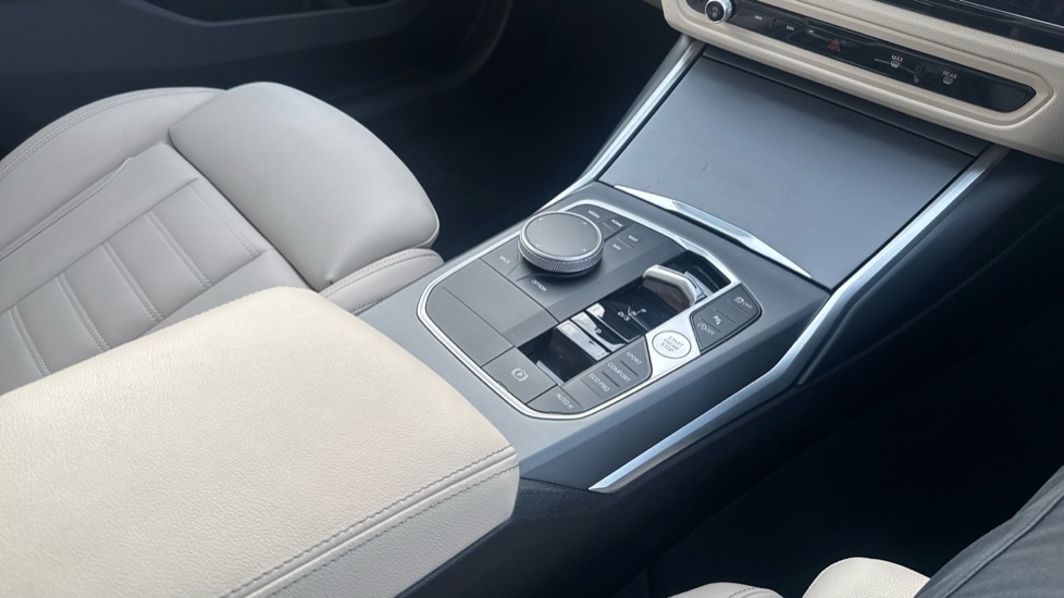 Used BMW 3 Series 2024 for sale - 76609742: Photo 27