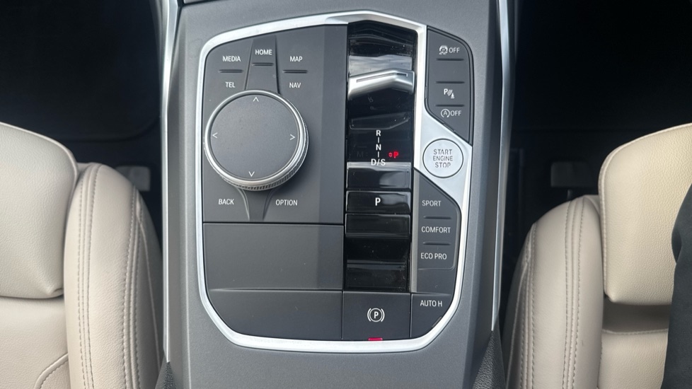 Used BMW 3 Series 2024 for sale - 76609742: Photo 29