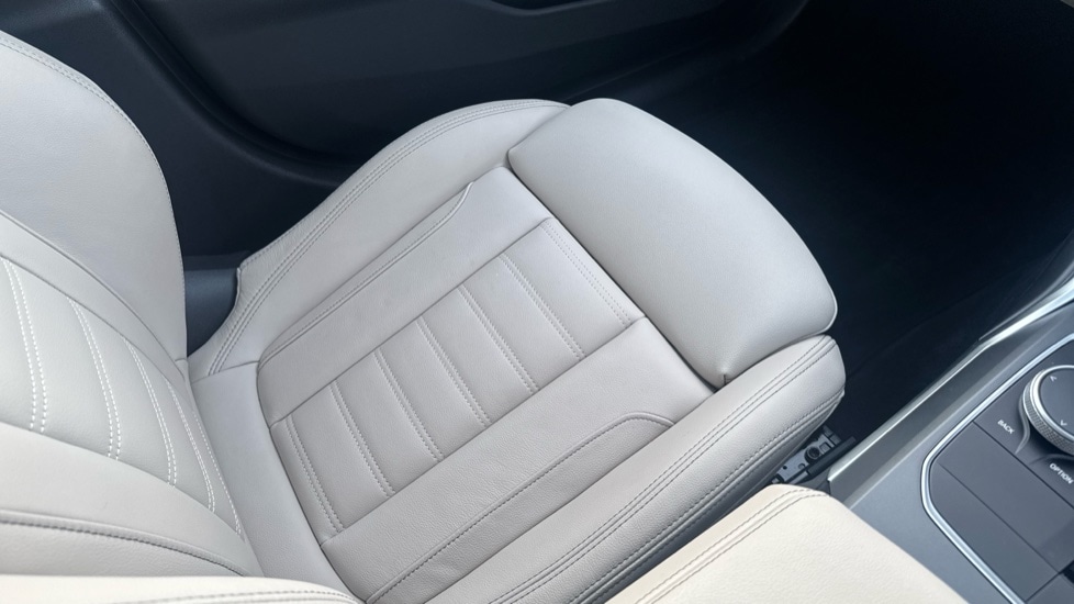 Used BMW 3 Series 2024 for sale - 76609742: Photo 34