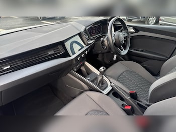Used Audi A1 2021 for sale - 76297403: Photo 2