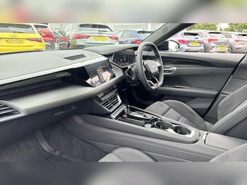 Used Audi e-tron GT 2024 for sale - 75483790: Photo