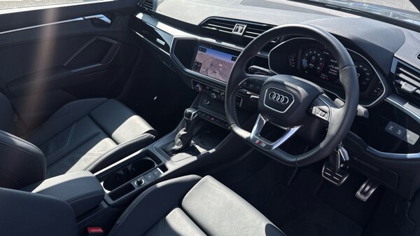 Used Audi Q3 2024 for sale - 76261708: Photo 6