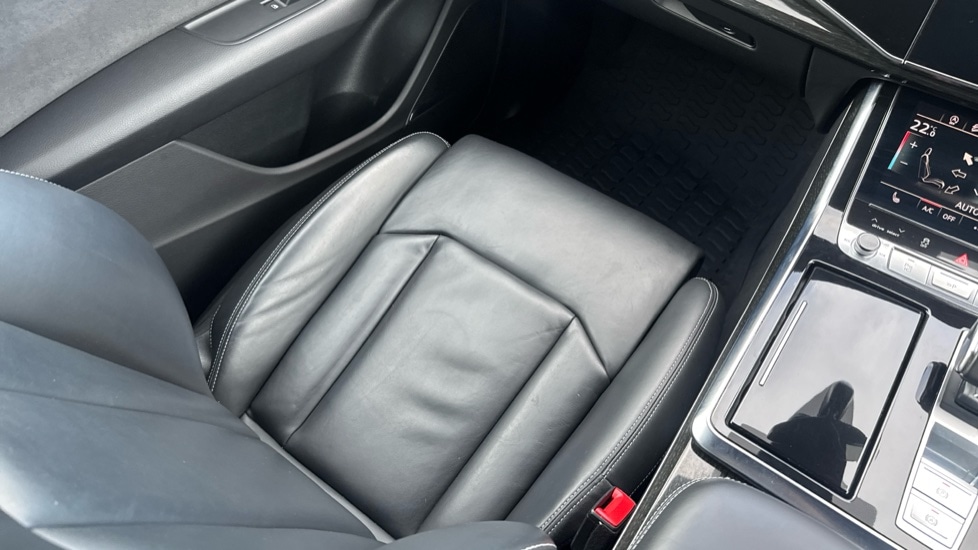 Used Audi Q8 2025 for sale - 76888762: Photo 49